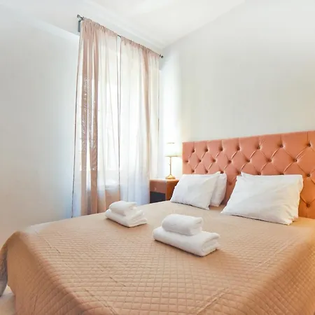 Mitropolis Old Town *