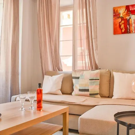 Mitropolis Old Town *