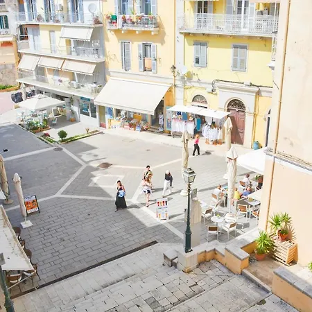 Mitropolis Old Town Apartman *