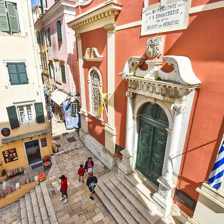 Mitropolis Old Town Apartamento *